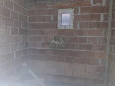 Casa individuala 5 camere 2 bai pivnita 380mp teren in Cisnadie - foto 3