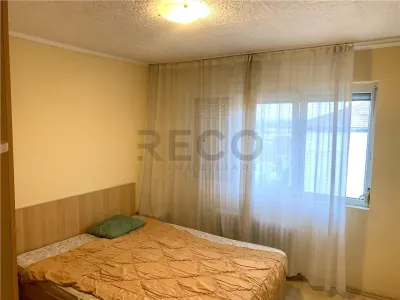 RECO Apartament 3 camere, 2 balcoane decomandat - oradea. - foto 7