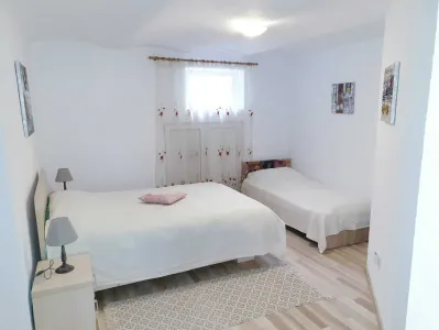 5 camere, Centrul istoric, Brasov - foto 3