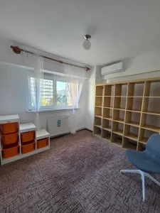 Inchiriere apartament 4 camere zona Iancului - foto 4