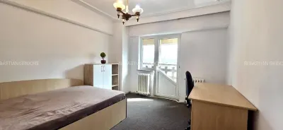 PROPRIETAR - Apartament 3 camere, 2 bai, balcon 15 mp - Sf. Lazar / Pallas Iasi - foto 3