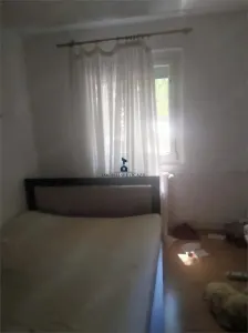 Vanzare Apartament 3 Camere Semidecomandat Berceni-Al.Ciceu - foto 3