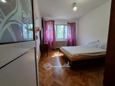 Apartament 2 camere Podu Ros, 56 mp, etaj 2, aproape de Palas - foto 12