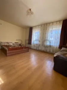 RECO Casa cu 4 camere in Beius, zona centrala - Beius