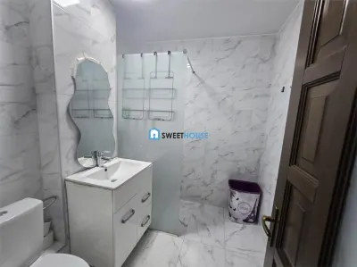 Apartament cu 3 camere Fagaras - foto 2
