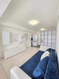 Etaj 1 - apartament 2 camere in bloc nou, geam la baie, loc de parcare inclus - Iasi