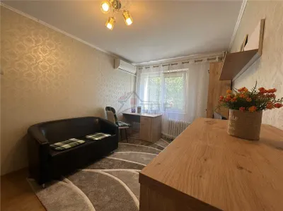 Inchiriere  Apartament cu 2 camere Podu Ros - foto 2
