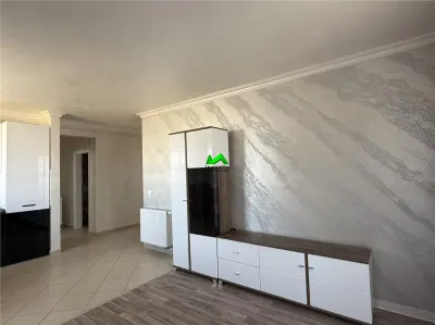 Apartament de inchiriat 3 camere balcon Sibiu Avantgarden - foto 4