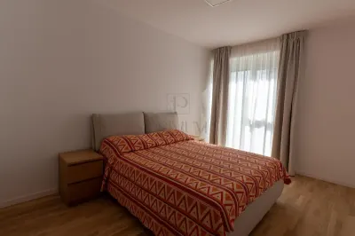Apartament 2 camere, prima închiriere, 2 parcări subterane – zona centrală - foto 6