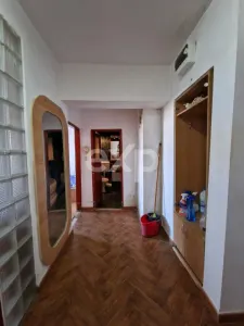 Apartament 2 camere decomandat | Calea București | 52 mp + balcon 13 mp - foto 6
