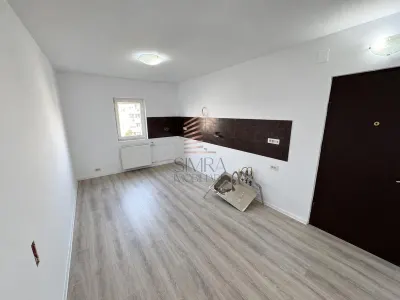 Apartament cu 3 camere tip PC, zona iosia - foto 2
