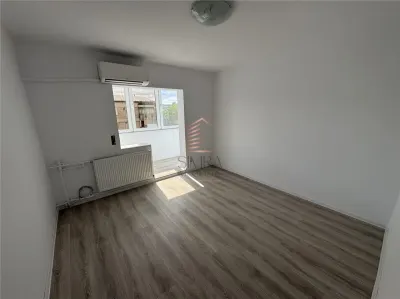 Apartament cu 3 camere tip PC, zona iosia - foto 6