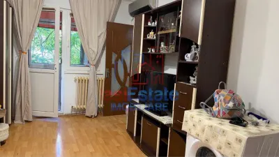 Alexandru cel Bun - Apartament 2 camere etaj 1 centrala si AC - foto 2