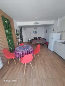 Inchiriez Apartament Mamaia Nord, zona Lidl - foto 4