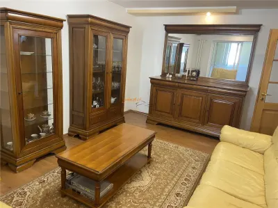 Apartament 4 camere Focsani , zona b- dul Independentei , suprafata generoasa 85 mp, etaj 2/3 , 2 balcoane , imbunatatit - Focsani