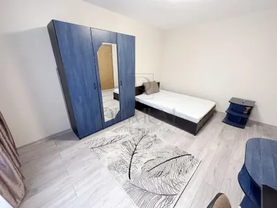 COMPLEX STUDENTESC - 1 CAMERA - RENOVAT RECENT - ZONA LINISTITA - Timisoara