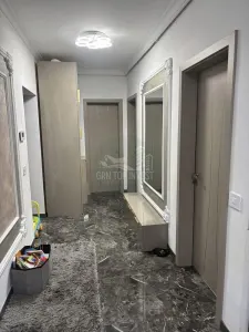 Apartament  3 camere cu gradina zona Valletta Park - foto 5