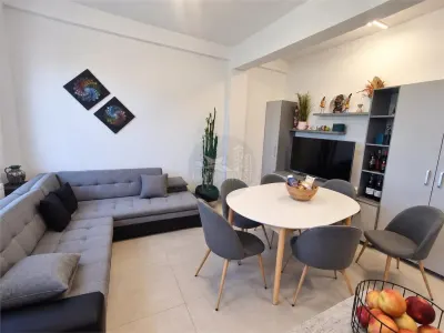 Apartament nou 2 camere balcon si parcare in Cisnadie - foto 10