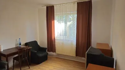 Inchiriez apartament 2 camere - foto 3