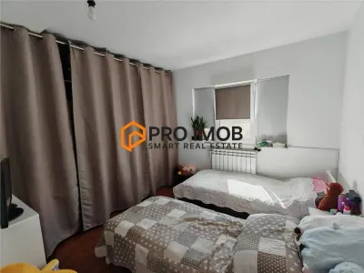 Apartament 3 camere cf 1 decomandat zona Micro 5 - foto 2