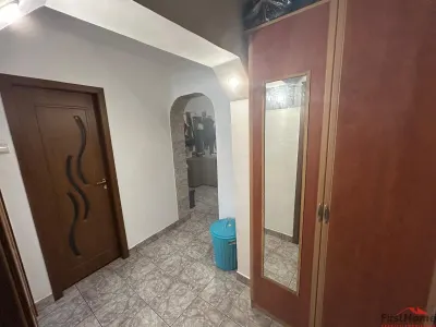 Apartament cu 3 camere, de vanzare, zona Brailei, Kauffland - foto 12