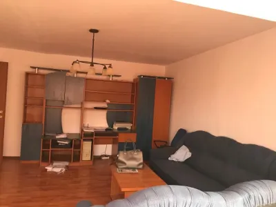 Decomandat, model mare, etaj 3 in bloc anvelopat - foto 4