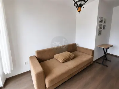 Apartament 3 camere 2 bai etaj 1 parcare zona Centrala - foto 11