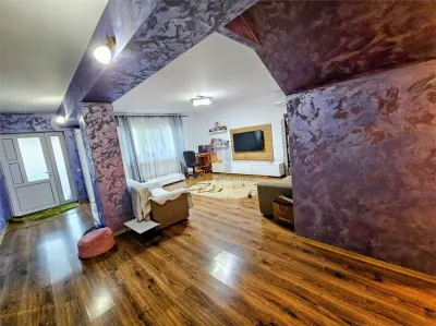 Vila P+M /4 camere, constructie 2015, teren 1000 mp, Varsatura - foto 14