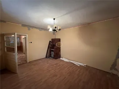Casa cu 3 camere si teren 3.200 mp | Central Mediesu Aurit - foto 15