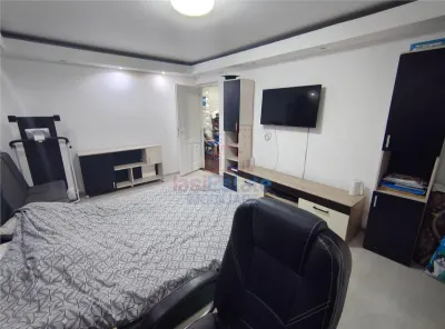 Apartament 3 camere Zona Nicolina - Tudor Neculai - foto 11