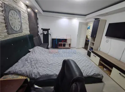 Apartament 3 camere Zona Nicolina - Tudor Neculai - foto 12