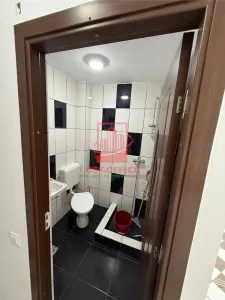 Pret 350euro Spațiu comercial Str Petru Rareș – Centru - Iasi
