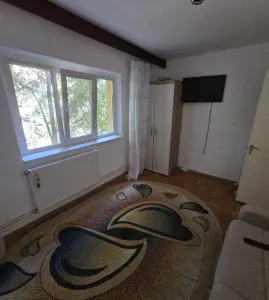 Etaj 2, 55mp cu centrala propie in bloc anvelopat - foto 5