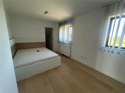 Casa 220 mp | 4 dormitoare | 10-30 ari teren | Patrauti  C-5908 - foto 19