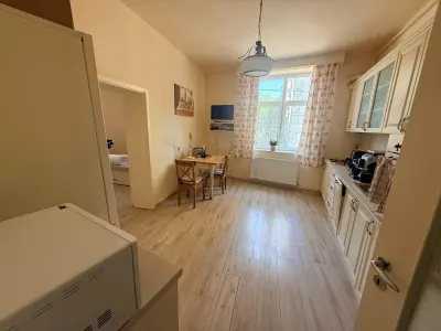 Apartament Foarte Spațios | 100 MP Utili | 3 Camere | Parcare | Traian - foto 9