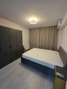 Etaj 2, apartament nou, 3 camere,  balcon, parcare subterana - foto 3
