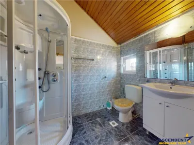 FILM&3D!Casa arhitectura flexibila:2 unitati,500mp teren,locuri parcare,Central, Brasov - foto 23