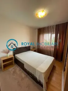 Royal Imobiliare - Inchiriere apartament 3 camere zona Paltinis - foto 4