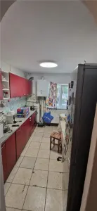 Apartament cu centrala decomandat parter zona Soarelui - foto 11