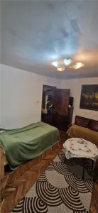 Apartament cu centrala decomandat parter zona Soarelui - foto 5