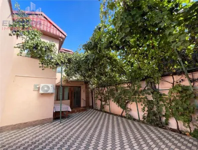 Casa de vanzare P+M zona centrala Tulcea - Tulcea