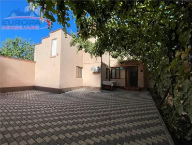 Casa de vanzare P+M zona centrala Tulcea - foto 2