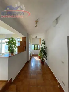 Casa de vanzare P+M zona centrala Tulcea - foto 19
