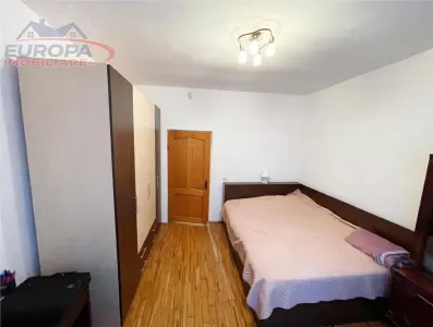 Casa de vanzare P+M zona centrala Tulcea - foto 10