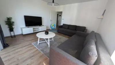 Inchiriem Apartament 2 Camere, Modern, Decomandat, Avantgarden - Brasov