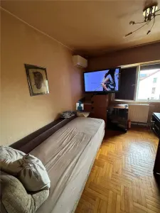Apartament 4 camere Hol H Bld. Brancoveanu, - foto 7