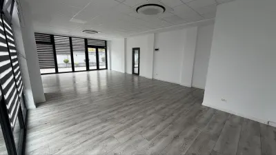 Spatiu comercial open space 65 mp in zona Calea Dumbravii - foto 2