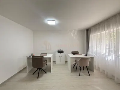 Spatiu comercial de inchiriat, Bd. Traian zona Muzeului de Mineralogie - Baia Mare