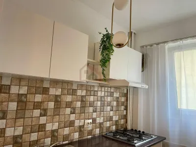 Garsoniera zona OBOR - Bucuresti