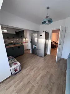 Apartament 4 camere Decomandat Sos. Oltenitei - foto 9